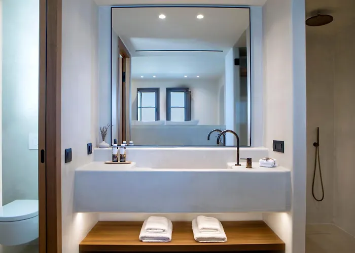 Elessa فندق Pýrgos