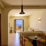 Elessa Hotell 5*